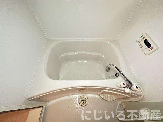 プリムヴェールBの浴室
