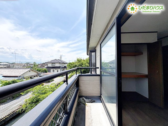 熊谷市大麻生　中古一戸建てのバルコニー