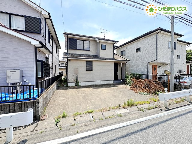 熊谷市大麻生　中古一戸建ての駐車場