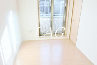 【居間・リビング】 | ソルディアス　クローバー | 洋室のお部屋です。