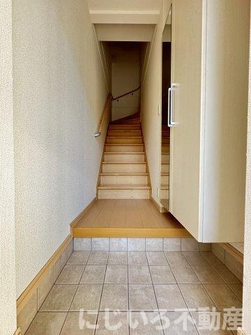 セレブリティCの玄関