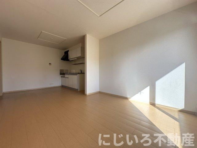 セレブリティCの居間・リビング