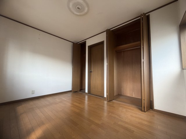明石市大久保町江井島戸建の洋室