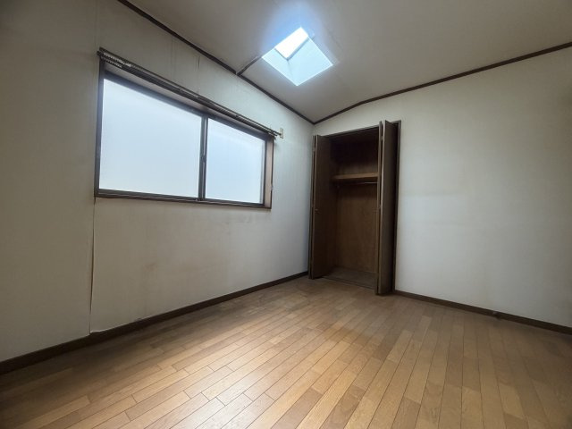 明石市大久保町江井島戸建の洋室