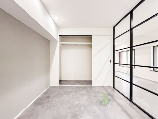 パラスト大山の寝室|洋室　※現地に家具の配置はございません
