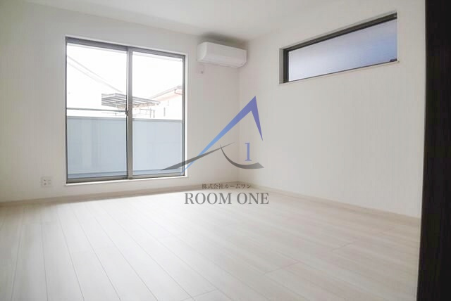 グランソレーユ横浜鶴見の居間・リビング|洋室のお部屋です。