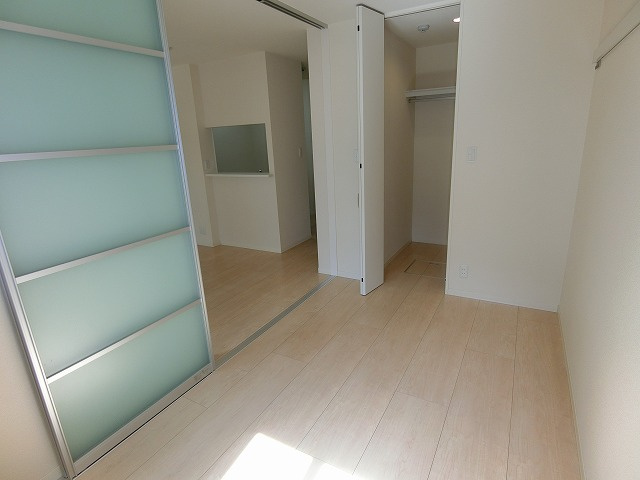 エクセラン甲子園一番町の洋室