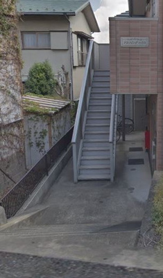 【エントランス】 | クラッピングハウス