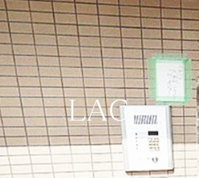 【セキュリティ】 | エッセレコモード | オートロックです。