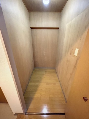 【収納】 | サンボナール宮崎台 | ※同建物ほかのお部屋の写真です。