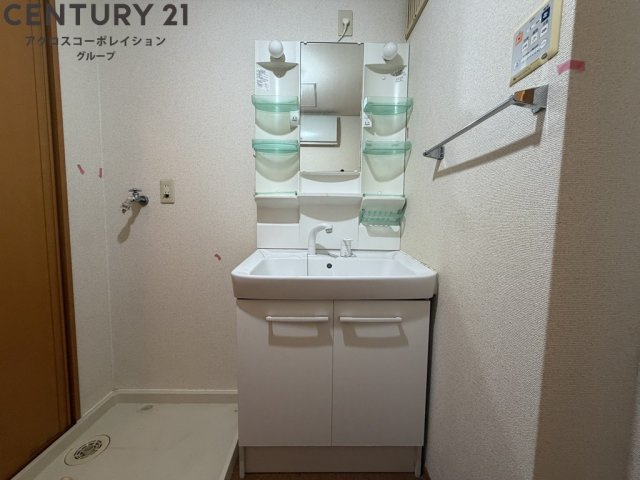 室内洗濯機置き場付きで便利！
