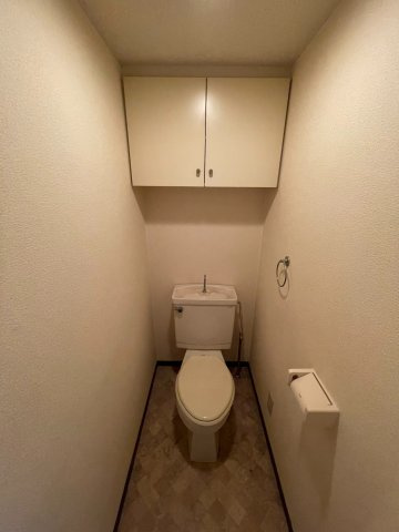 プレステージ府中のトイレ|※別号室参考写真です