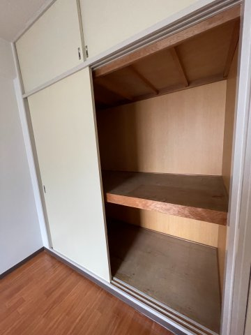 プレステージ府中の収納|※別号室参考写真です