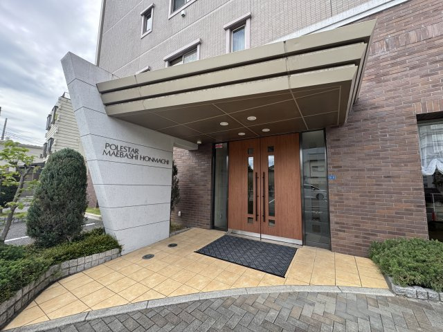 ポレスター前橋本町のエントランス