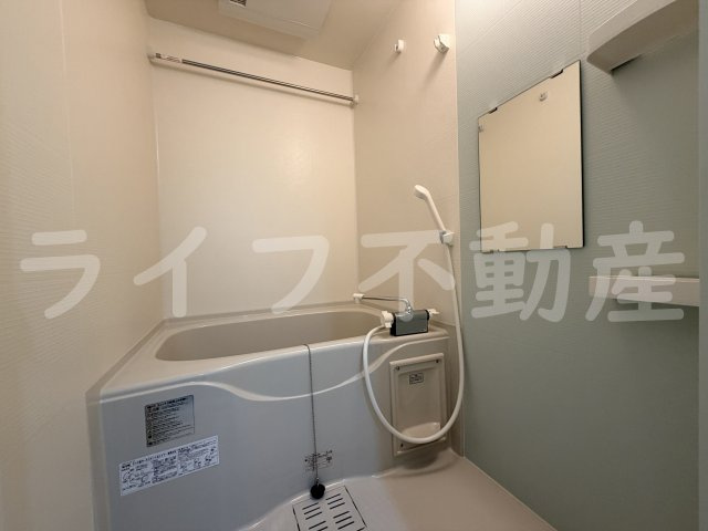 LUANAの浴室