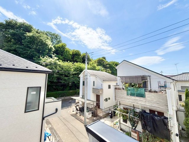 世田谷区喜多見4丁目　新築戸建　残1棟の展望|現地ご見学希望・資料請求などお気軽にお問い合わせ下さい！
03-5990-5201