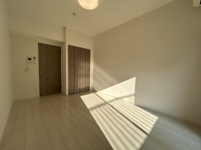 【寝室】