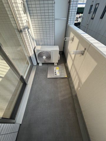 【バルコニー】