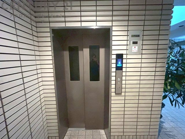 エレベーター