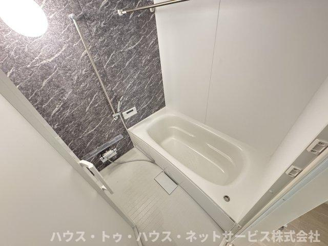 エルメゾン五香西の浴室