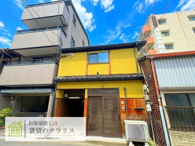 東山区森下町の現代風京町家