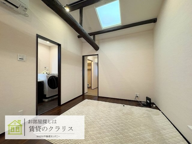東山区森下町の現代風京町家