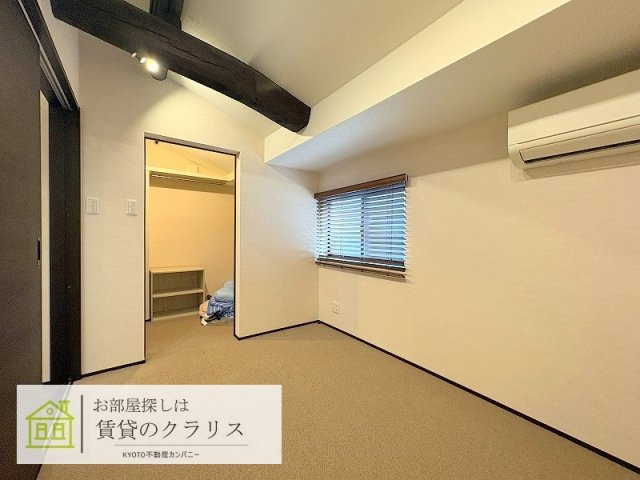 東山区森下町の現代風京町家