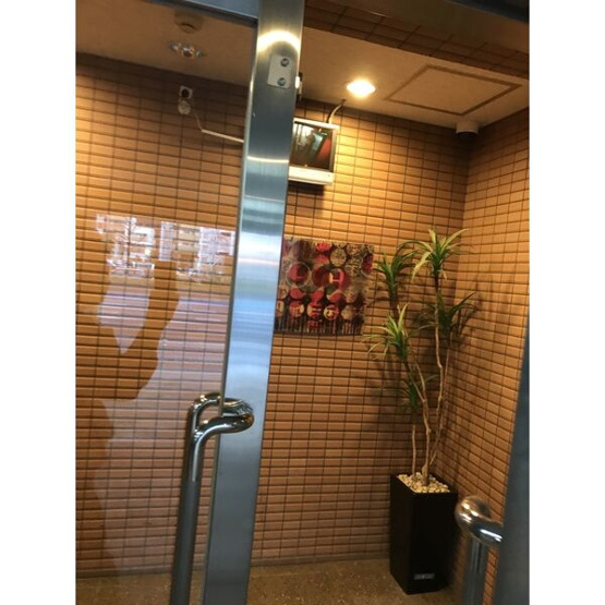 【エントランス】 | クレスト泉