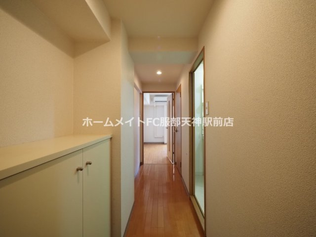 スクエアの内装