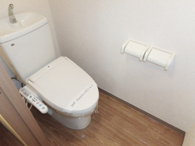 【トイレ】 | シュトラントハイム