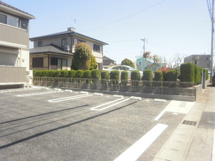 サンガーデンの駐車場