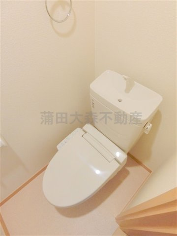 パルティーレ蒲田のトイレ|温水暖房便座付きのトイレ