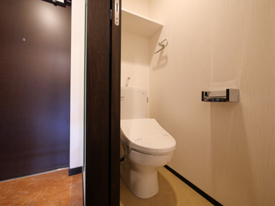 【トイレ】 | プレジオ玉造 | 落ち着いた色調のトイレです