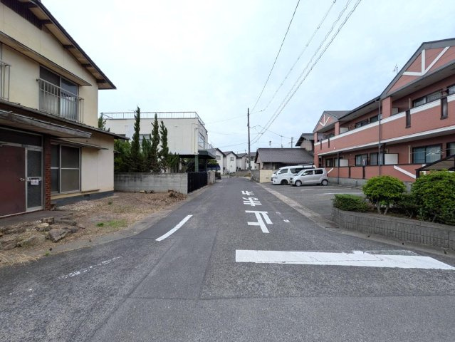 倉敷市神田一丁目 土地の前面道路含む現地写真|◆南西側前面道路の幅員は6.0ｍです。