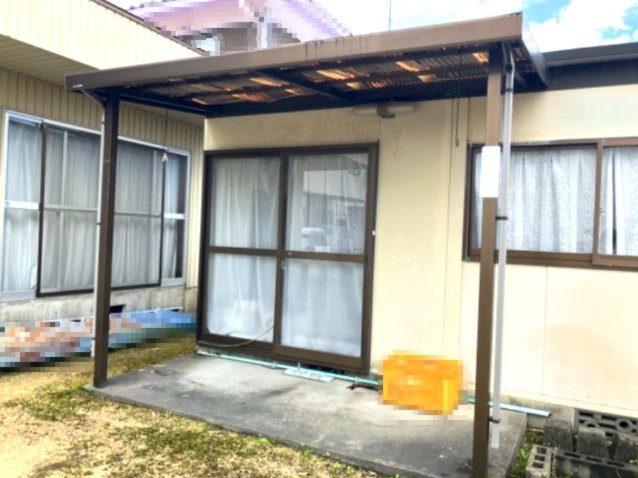 高島市鴨中古倉庫の外観