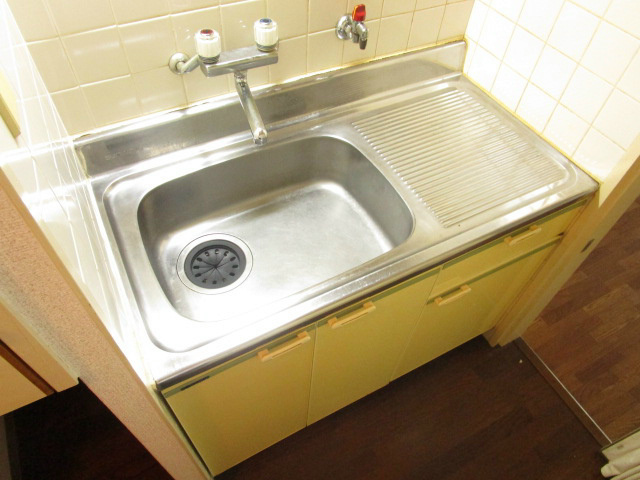 枚方市津田西町２丁目の賃貸マンションのキッチン
