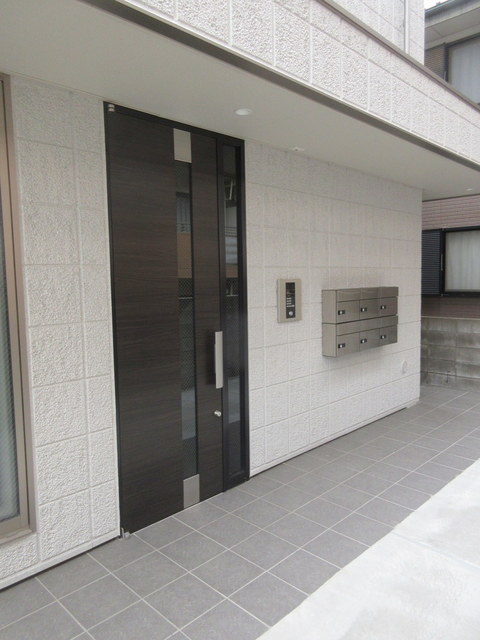 ＰＲＥＭＡＶＥＲＡのエントランス|★オートロック付エントランス★