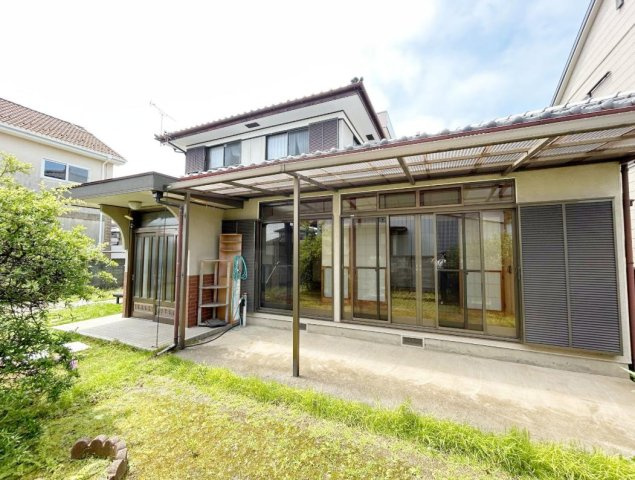 ひたちなか市相金町　中古戸建の外観|たっぷりの陽光と心地よい風が舞い込む住まい♪