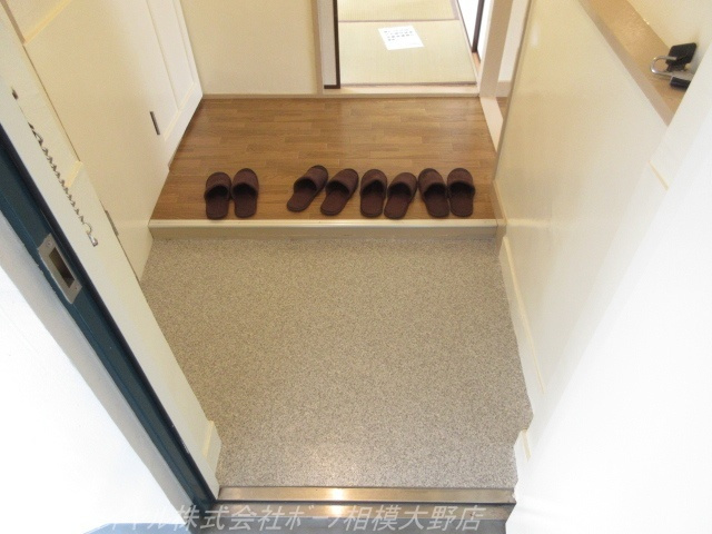 ★玄関★同タイプ別部屋の写真を掲載しております。