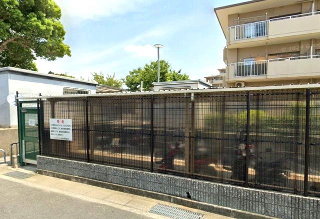 シャルマンコーポ伊丹の駐輪場