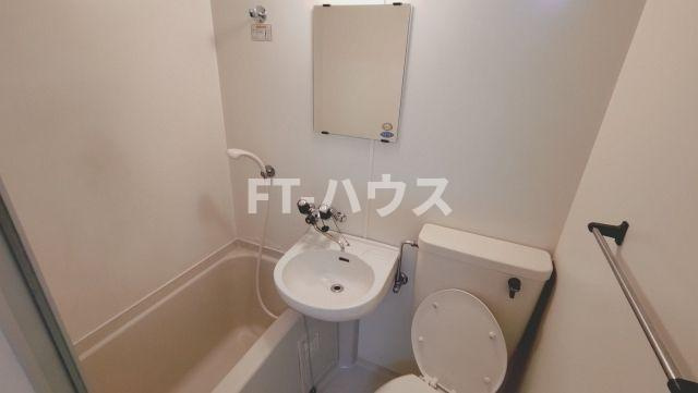 レナジア京成大久保の浴室