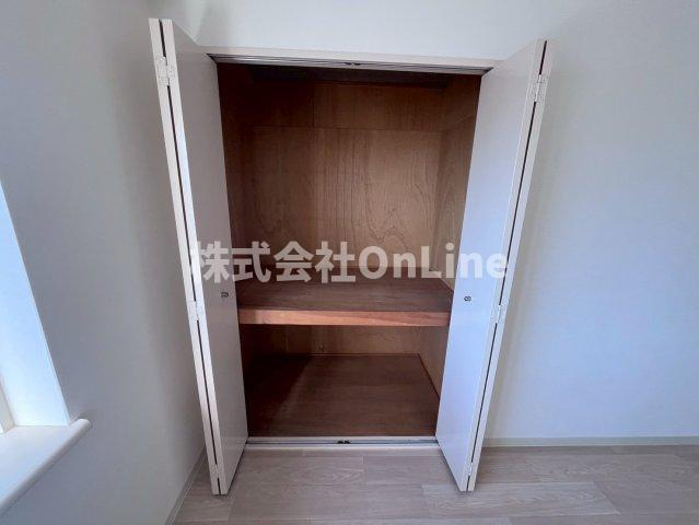 八尾市荘内町１丁目の賃貸マンションの収納