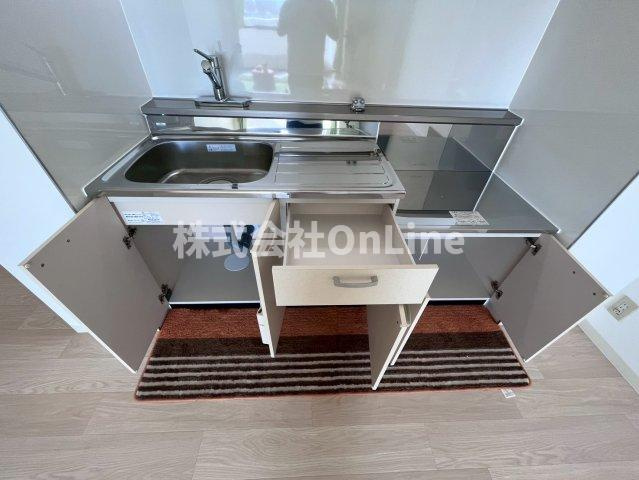 八尾市荘内町１丁目の賃貸マンションのキッチン
