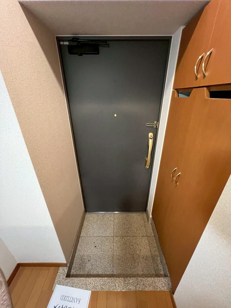 ルーブル上池台弐番館　２０４号室の玄関|玄関