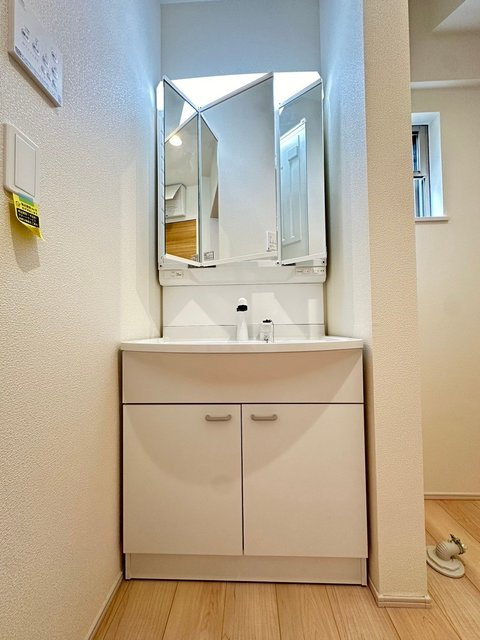 sumai-toさいたま市見沼区深作01の独立洗面台