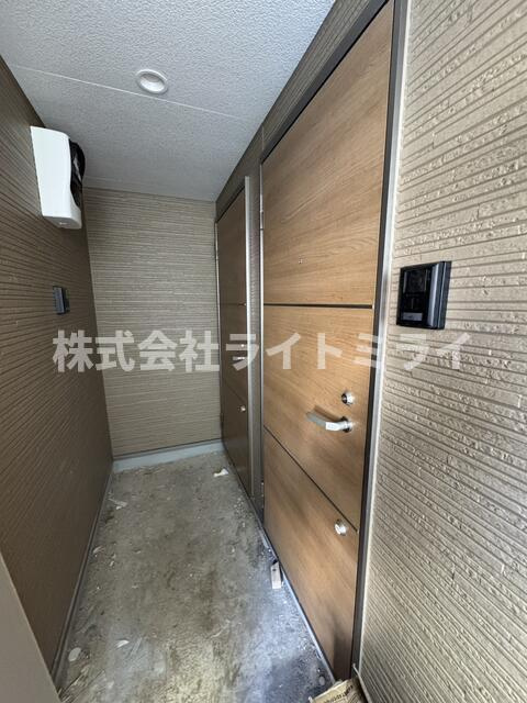 コンフォート読売ランド前　参番館の玄関| 