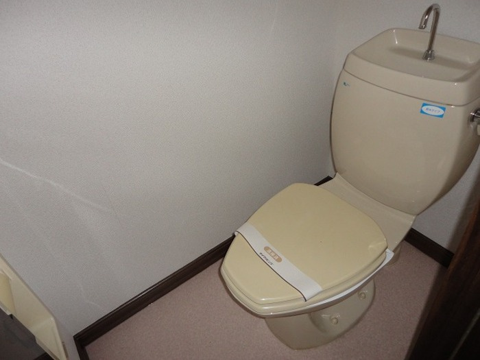 フジパレス高知 G棟のトイレ|バス・トイレ別