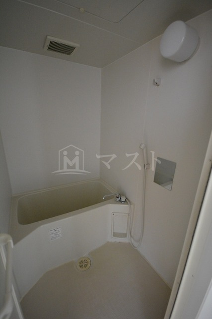 ハクユウ元町の浴室