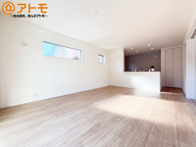 【居間・リビング】 | 富士市宮島5期　新築戸建て　2号棟
