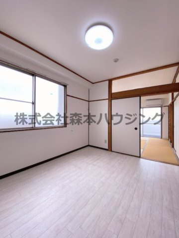 【洋室】 | 　GMビル第三 | 明るい洋室です